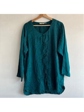 Gold tag, vintage Victoria's Secret Teal Silk Robe M